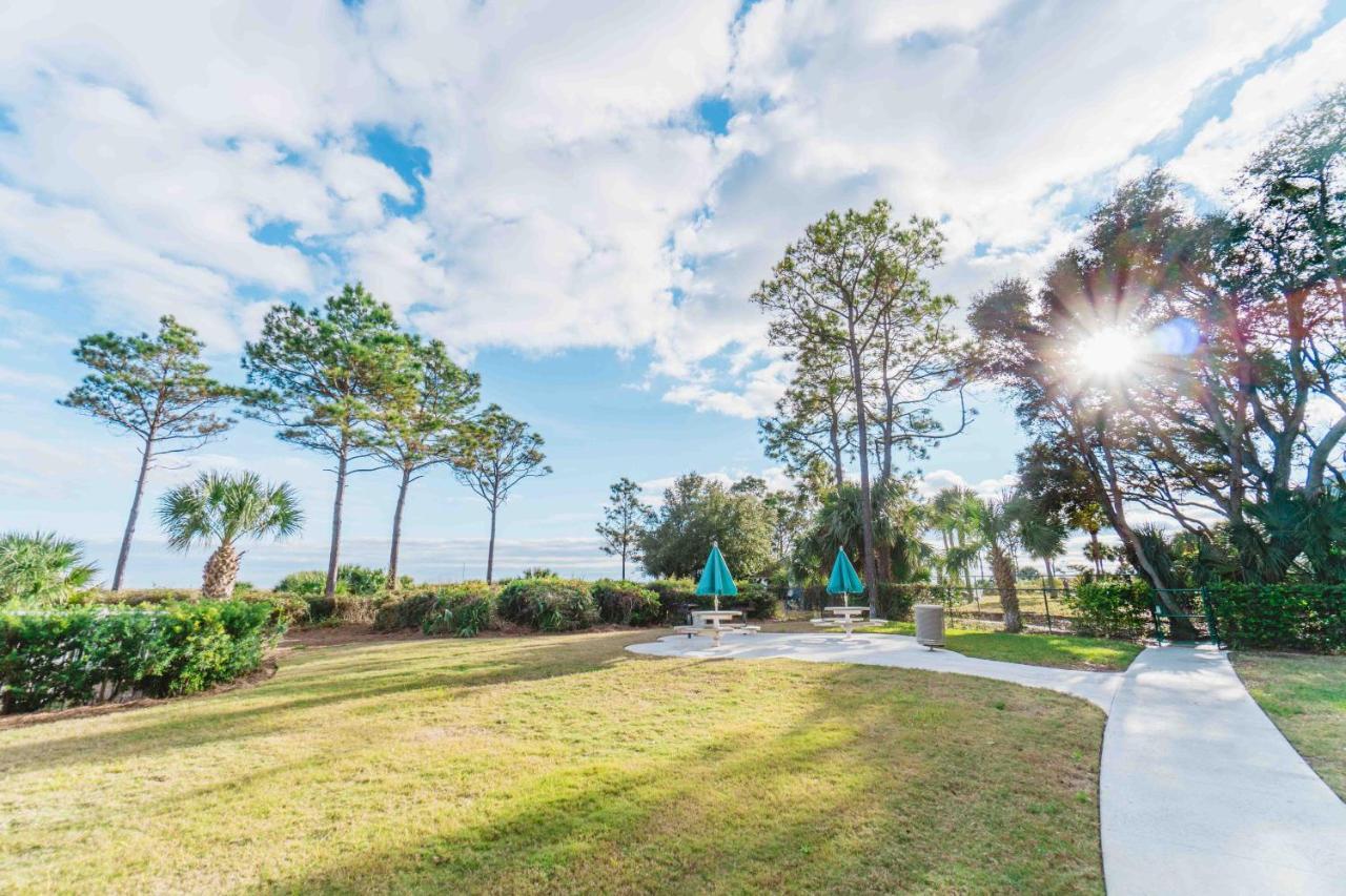 Stunning Views!!-Oceanfront Villa-Heated Pool-Private Balcony-Tiki Bar-Walk To Coligny Plaza Хилтон-Хед-Айленд Экстерьер фото