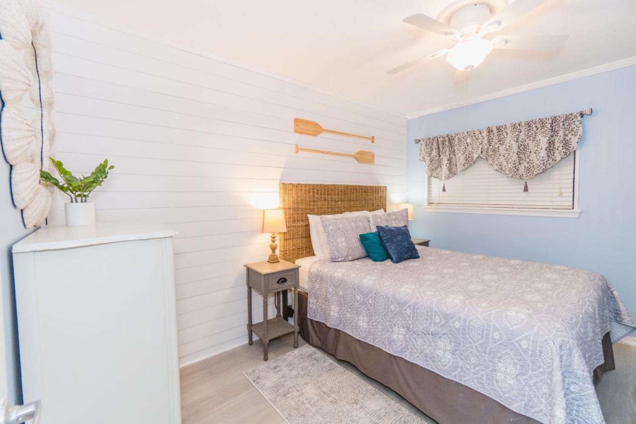 Stunning Views!!-Oceanfront Villa-Heated Pool-Private Balcony-Tiki Bar-Walk To Coligny Plaza Хилтон-Хед-Айленд Экстерьер фото